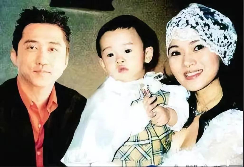 嫁给大陆的港台女星,嫁给香港富豪的台湾女星