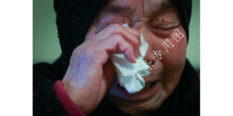 在医院生小孩娘家妈能去吗,在医院生孩子婆婆和妈妈谁去陪护