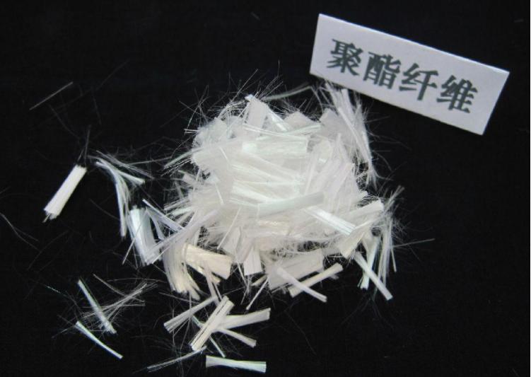 震惊！一件羽绒服居然这么多塑料元素