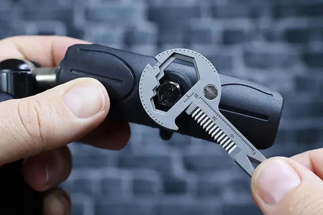 飞天茅台开瓶器,原创设计啤酒开瓶器