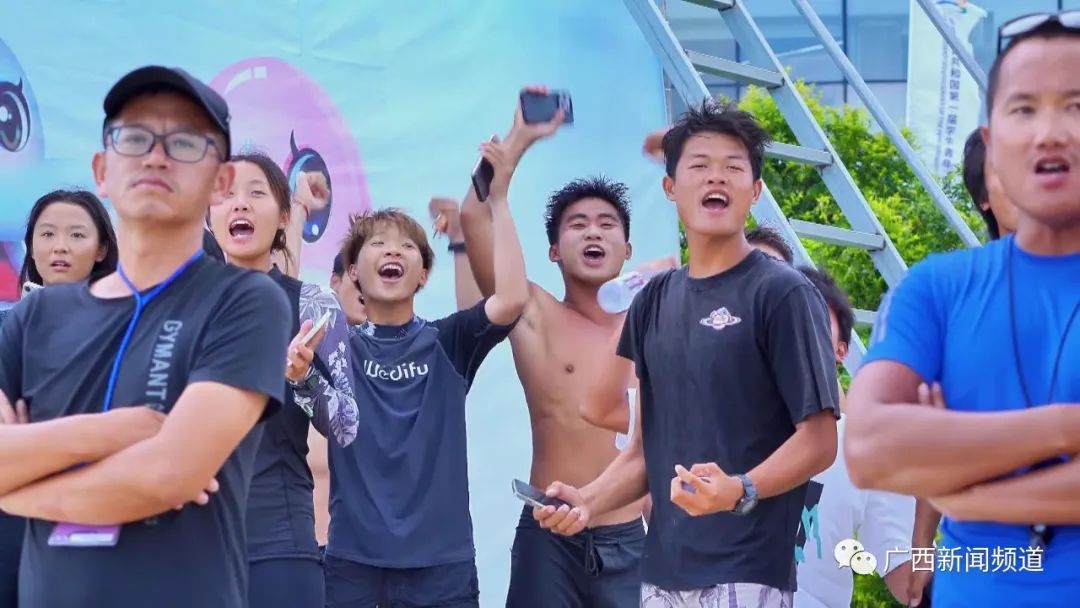 首届全国学青会冲浪比赛图片,第二届全国青少年冲浪比赛