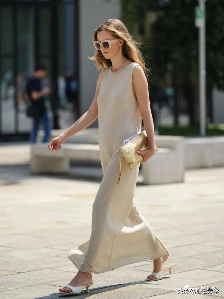 今年时尚一点的上衣,今年最时尚的衣服