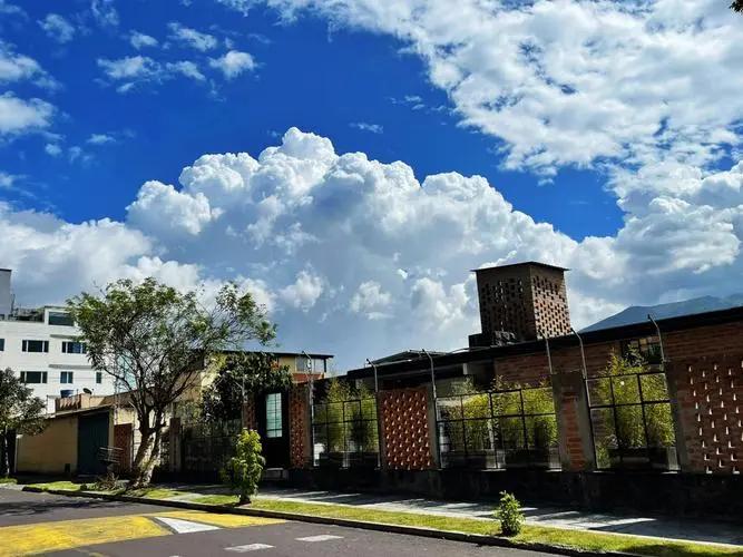 厄瓜多尔购买中国装备,厄瓜多尔向中国购武器