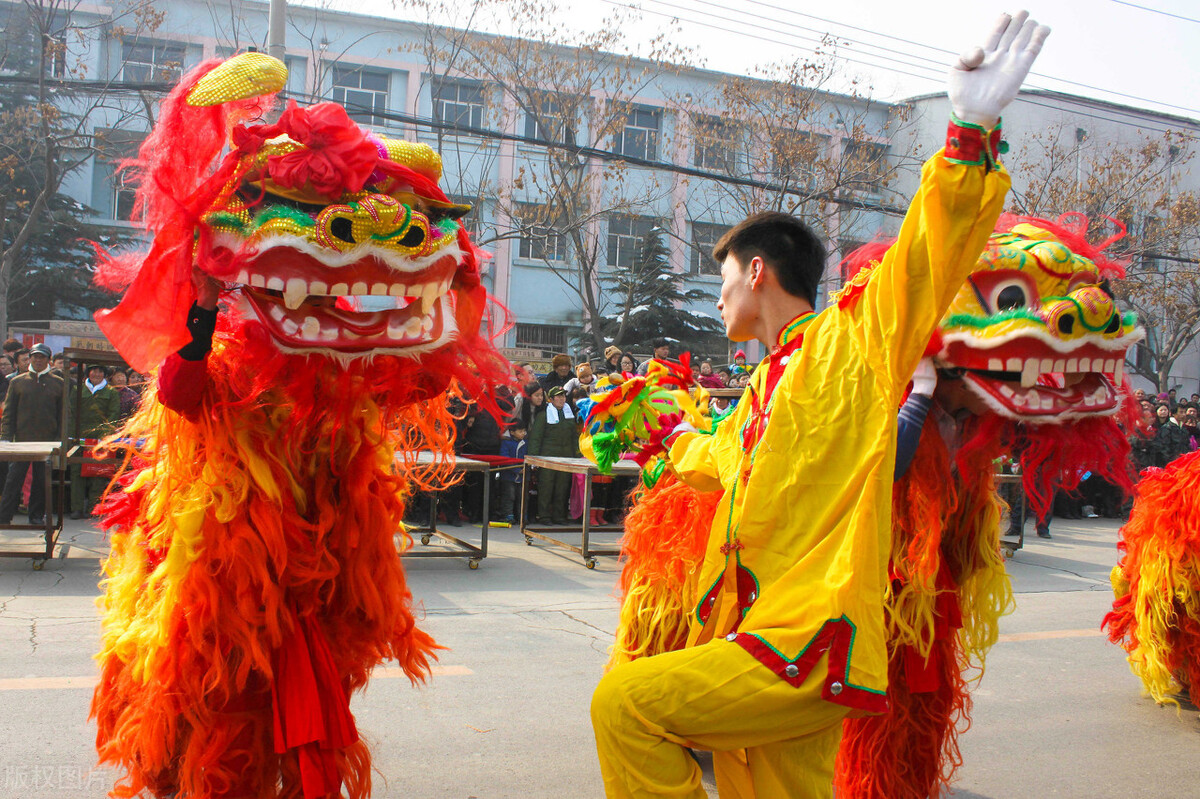 舞狮民间传统习俗,舞狮是不是文化习俗