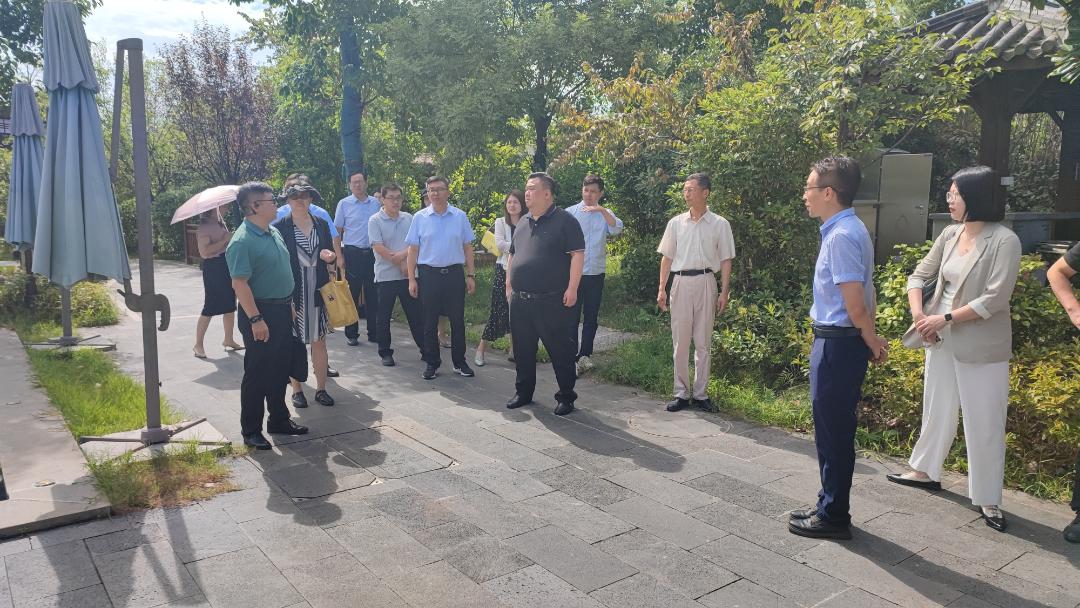 中青旅遨游旅行社,中青旅遨游上海