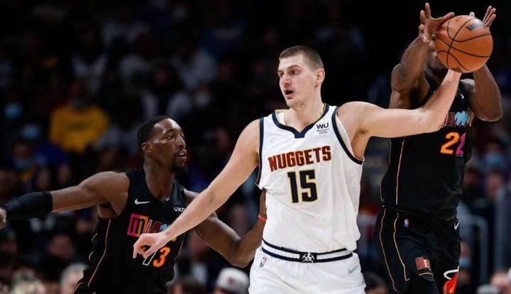 绫冲埄瑗垮涓庣害鍩哄,绾﹀熀濂囧拰绫冲埄瑗垮