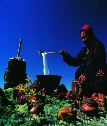 蒙古族的风土人情和民俗文化,大草原上蒙古族风土人情视频