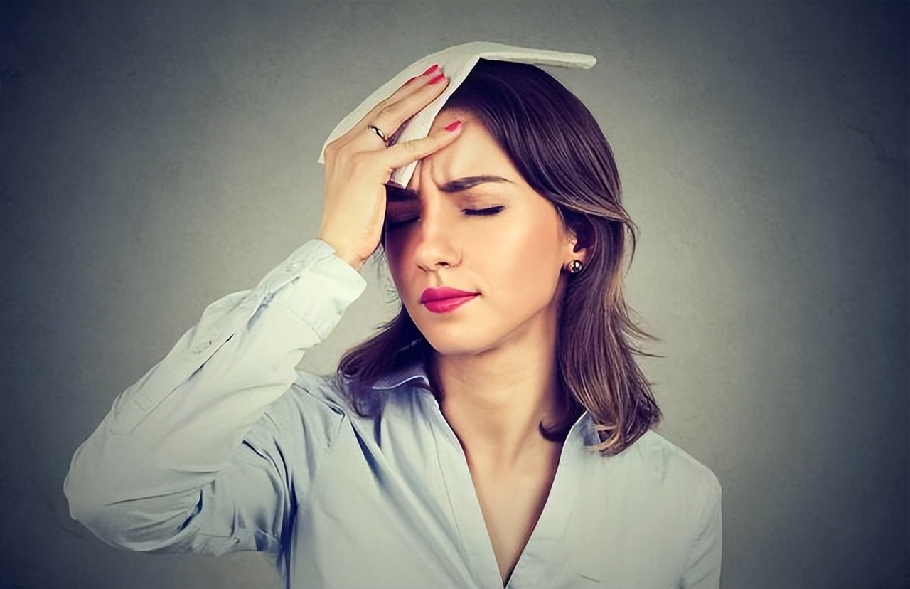 更年期女性全身疼吃什么调理最快,四类食物调节女性更年期的坏脾气