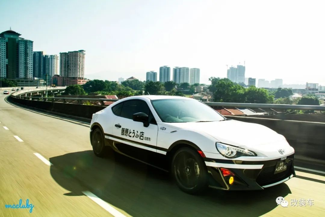 头文字d的女朋友,头文字d里面gt86的车主