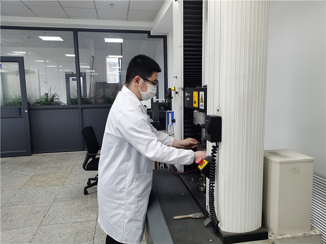 威海光威集团有限责任公司,光威集团碳纤维