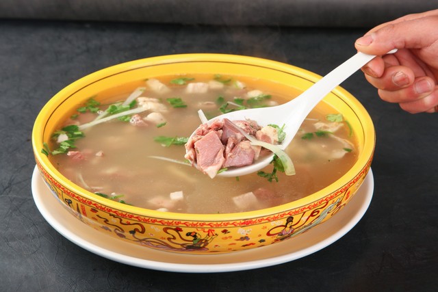 羊肉汤店经营模式,开羊肉汤店利润怎么样