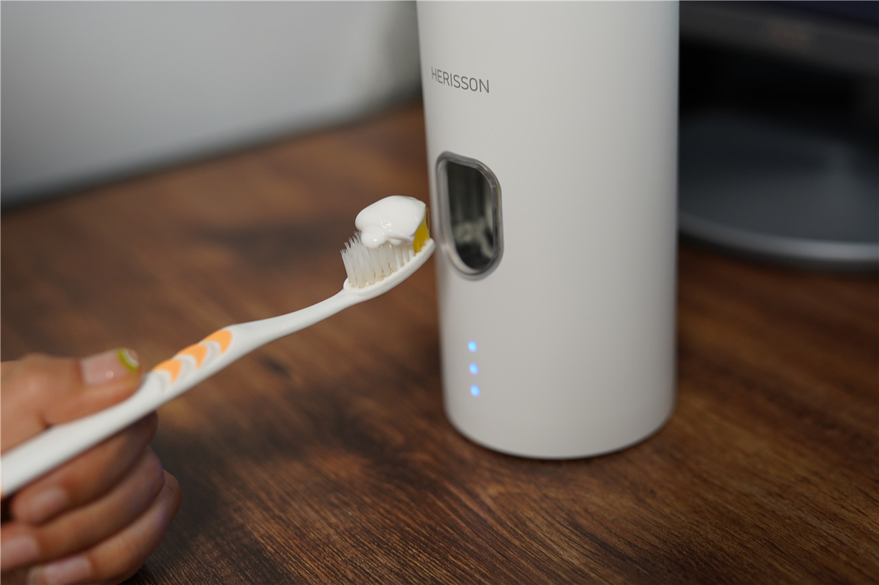 智能牙刷消毒器自动挤牙膏,智能牙刷牙膏消毒器