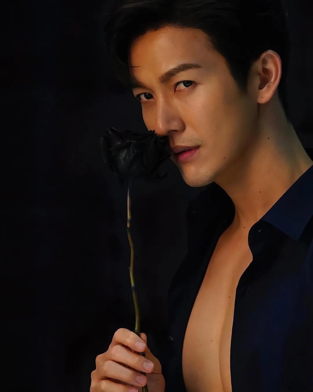 泰剧新剧推荐之《花丛》～看推哥如何游离在四个女人中