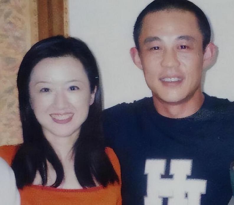 侯勇沈蓉王瑞潘雨辰,侯勇与沈蓉哪年离婚的