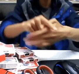 大街上看到的一幕万万想不到,大街上的一幕视频