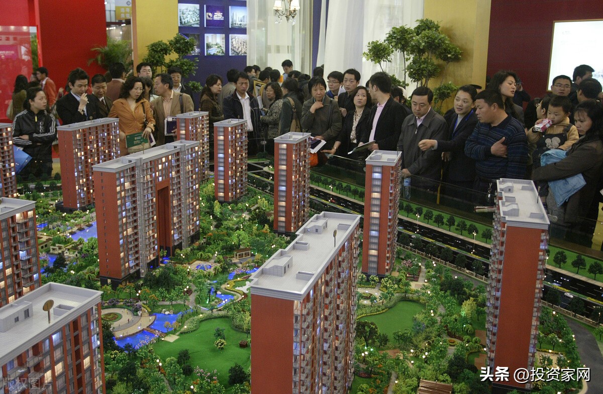 售楼小姐一个月卖几套房,售楼小姐真的很漂亮吗