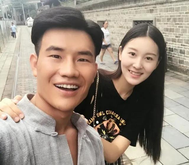 嘎子被采访卖假酒事件,嘎子假酒事件始末