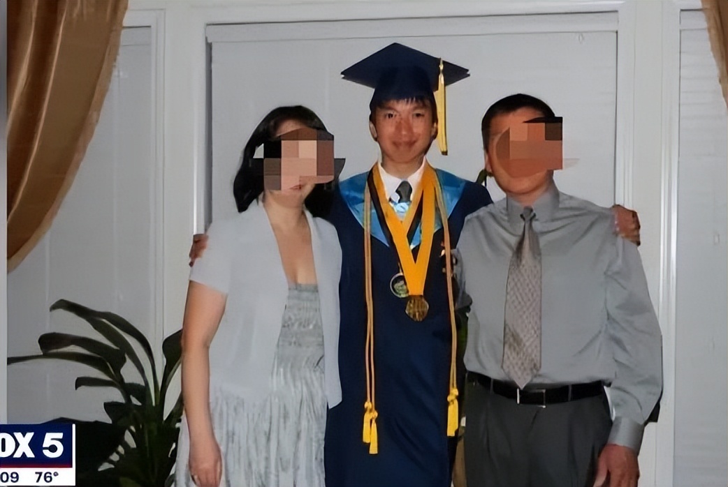 耶鲁华裔学生获赔3500万美元赔偿,华裔耶鲁高材生撞花坛