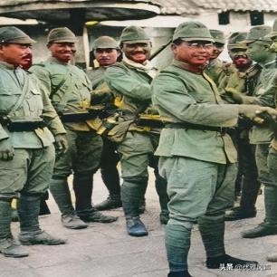 日军兽行：当着男人的面玷污了女儿，临走还残忍割下妻子乳房