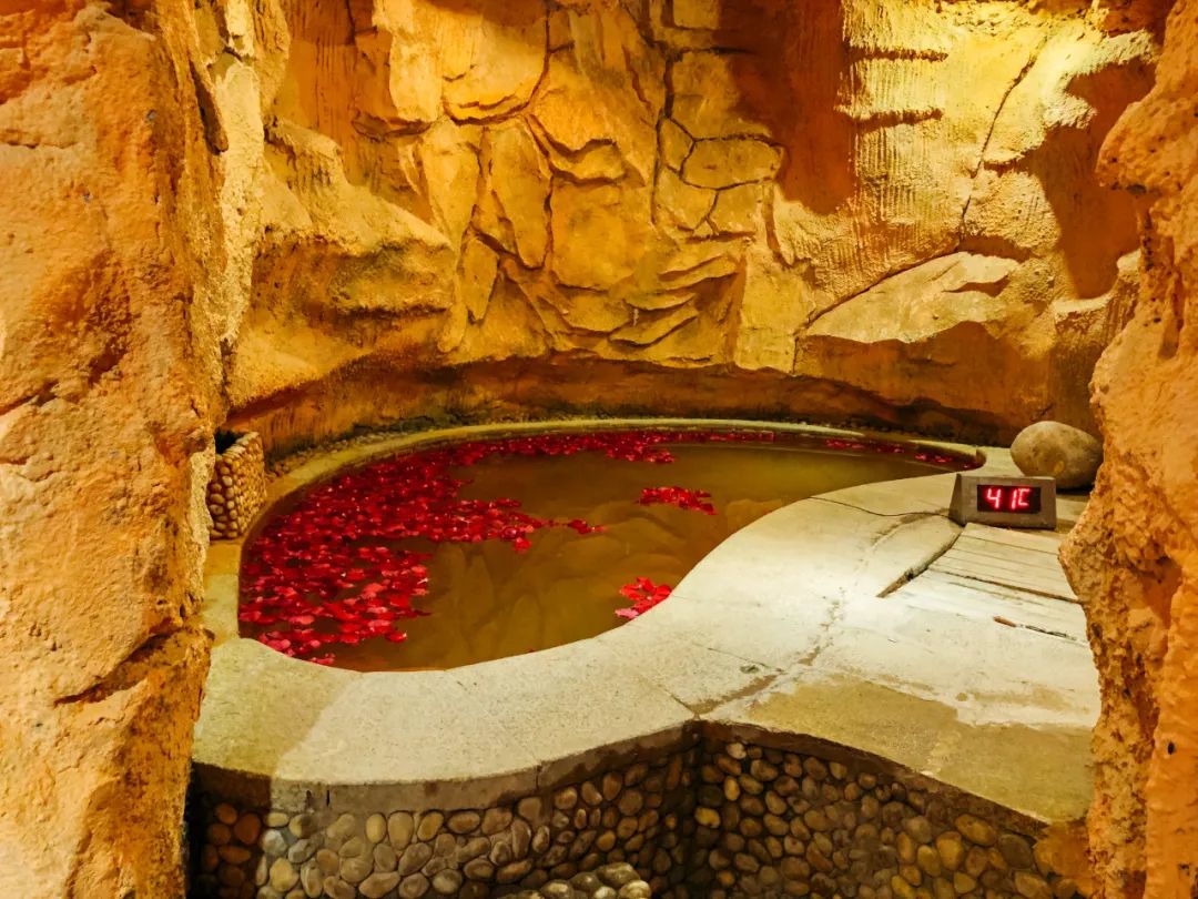 武汉周边温泉旅游景点推荐,武汉市附近最好玩的温泉