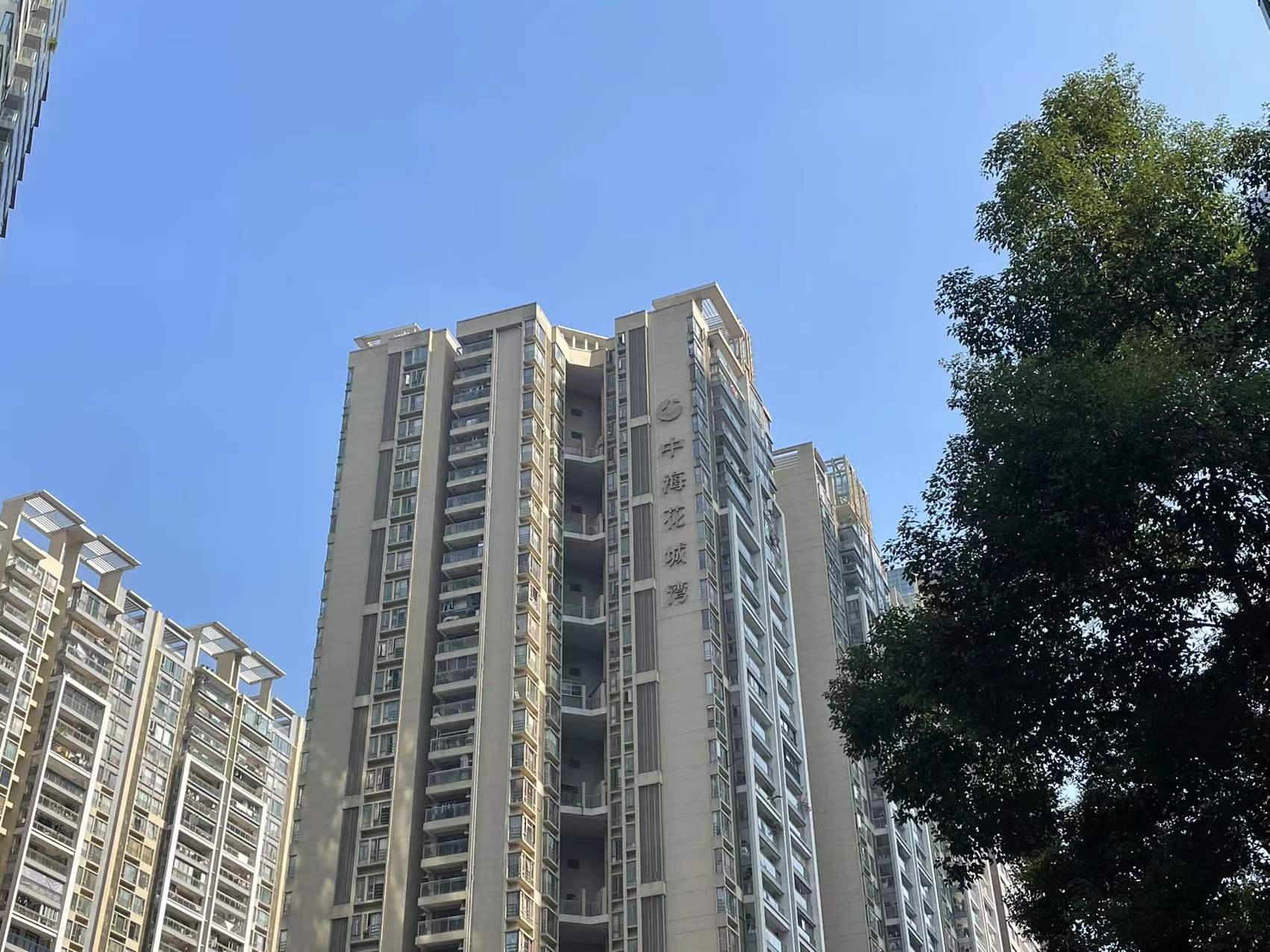 广州豪宅房价跌了吗,广州千万级豪宅新盘点评