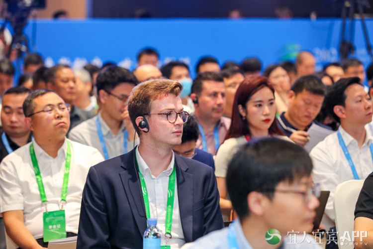 动领未来丨敢想就有可能先机就是商机——透视2023世界动力电池大会主题论坛