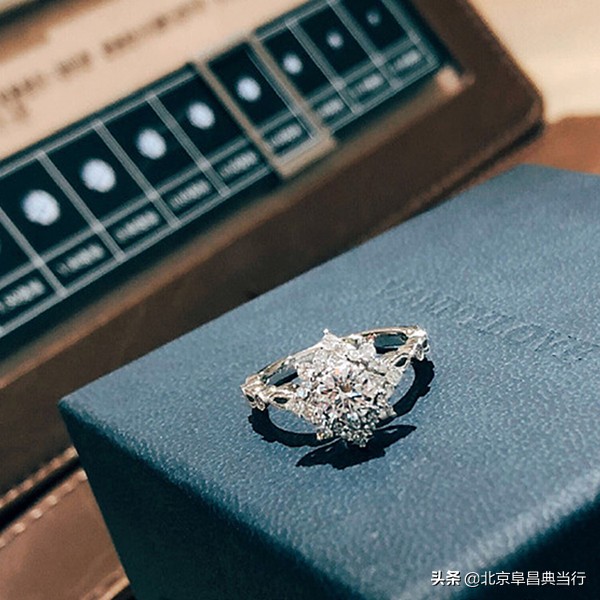 选购钻石时最省钱的方法太有用了,钻石戒指怎么挑选最保值
