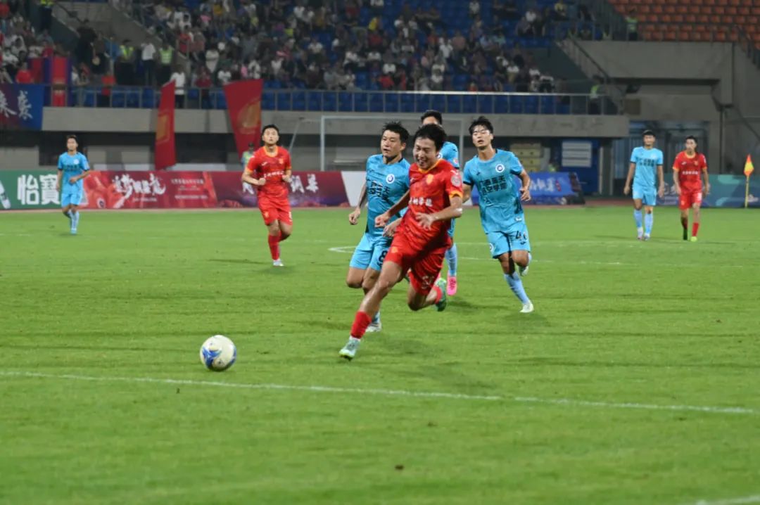 中乙最新第七轮积分榜,中乙第三轮大连智行对海门队