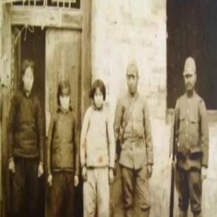 清朝末期动荡不安,清朝民间民不聊生