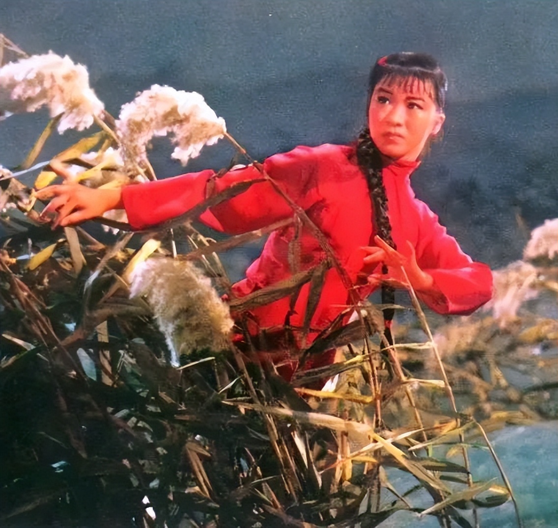 白毛女演大春的凌桂明年龄是多少,1965年版舞剧白毛女全集