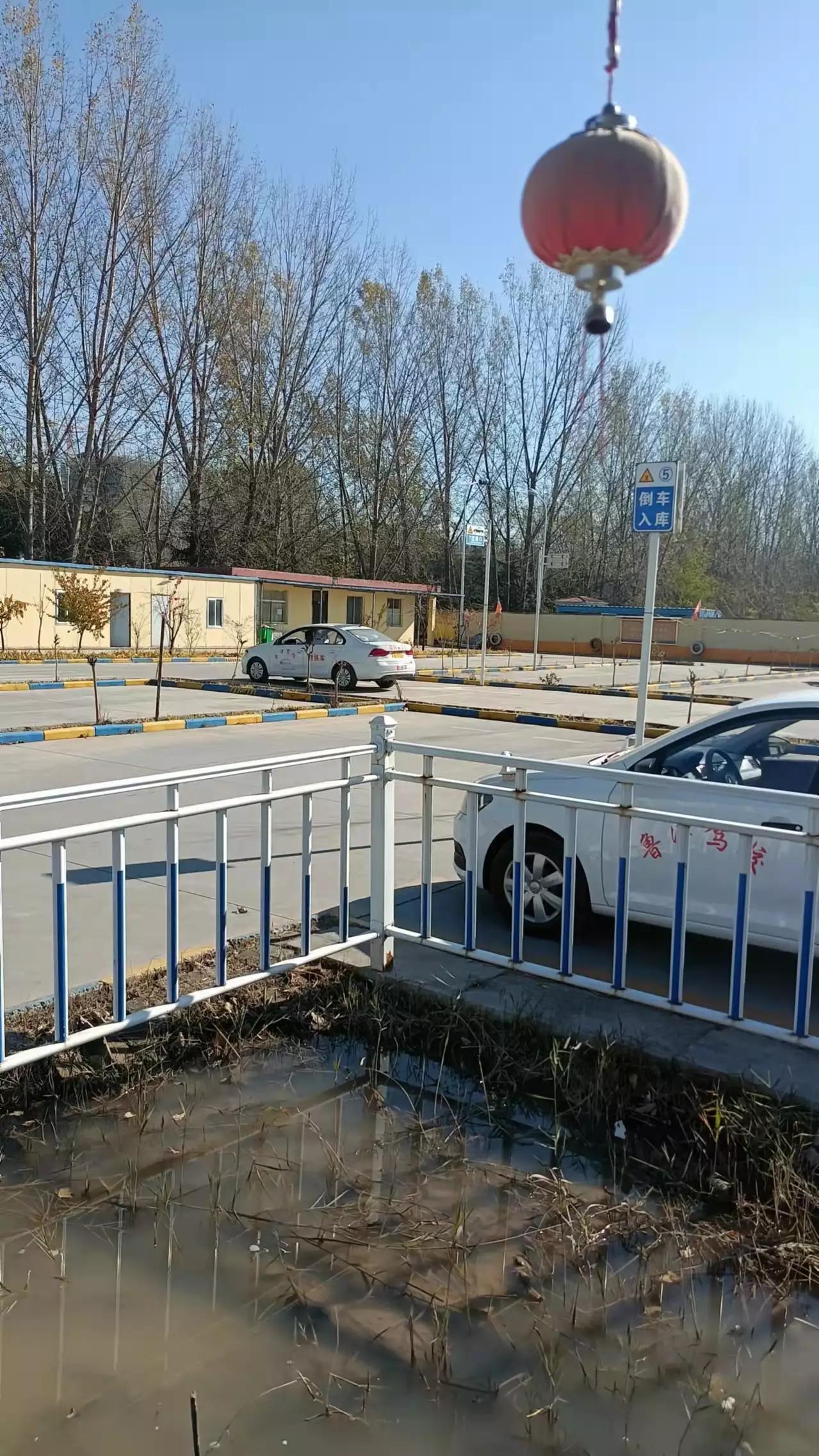 驾校教练需要c1证吗,学驾照教练要办卡吗