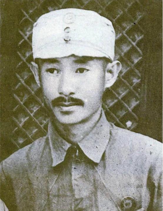 94年廖汉生到周恩来纪念馆参观，结束时被问：您是贺龙的外甥吗？