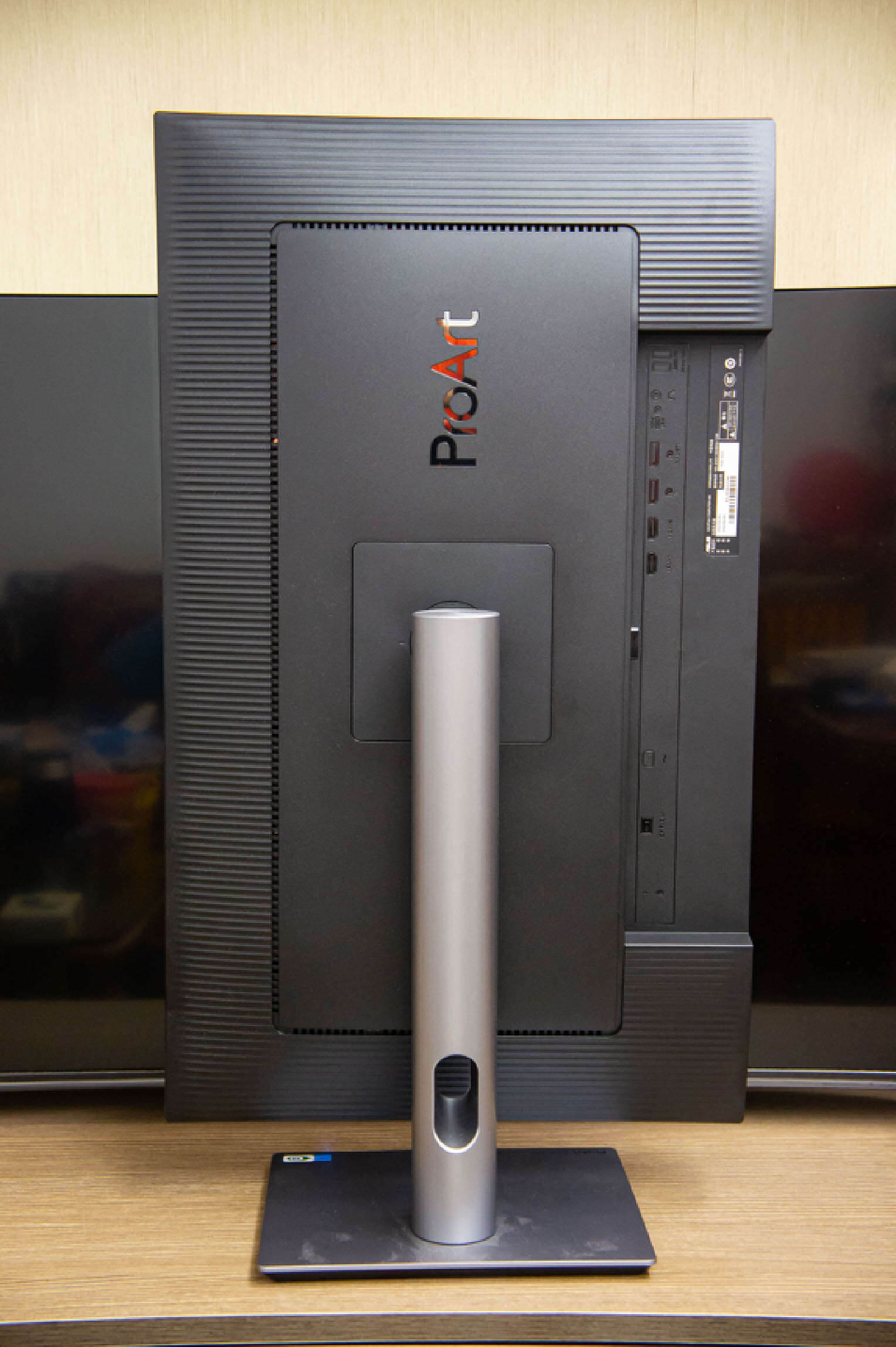 普通显示器华硕proart评测,华硕proart显示器推荐