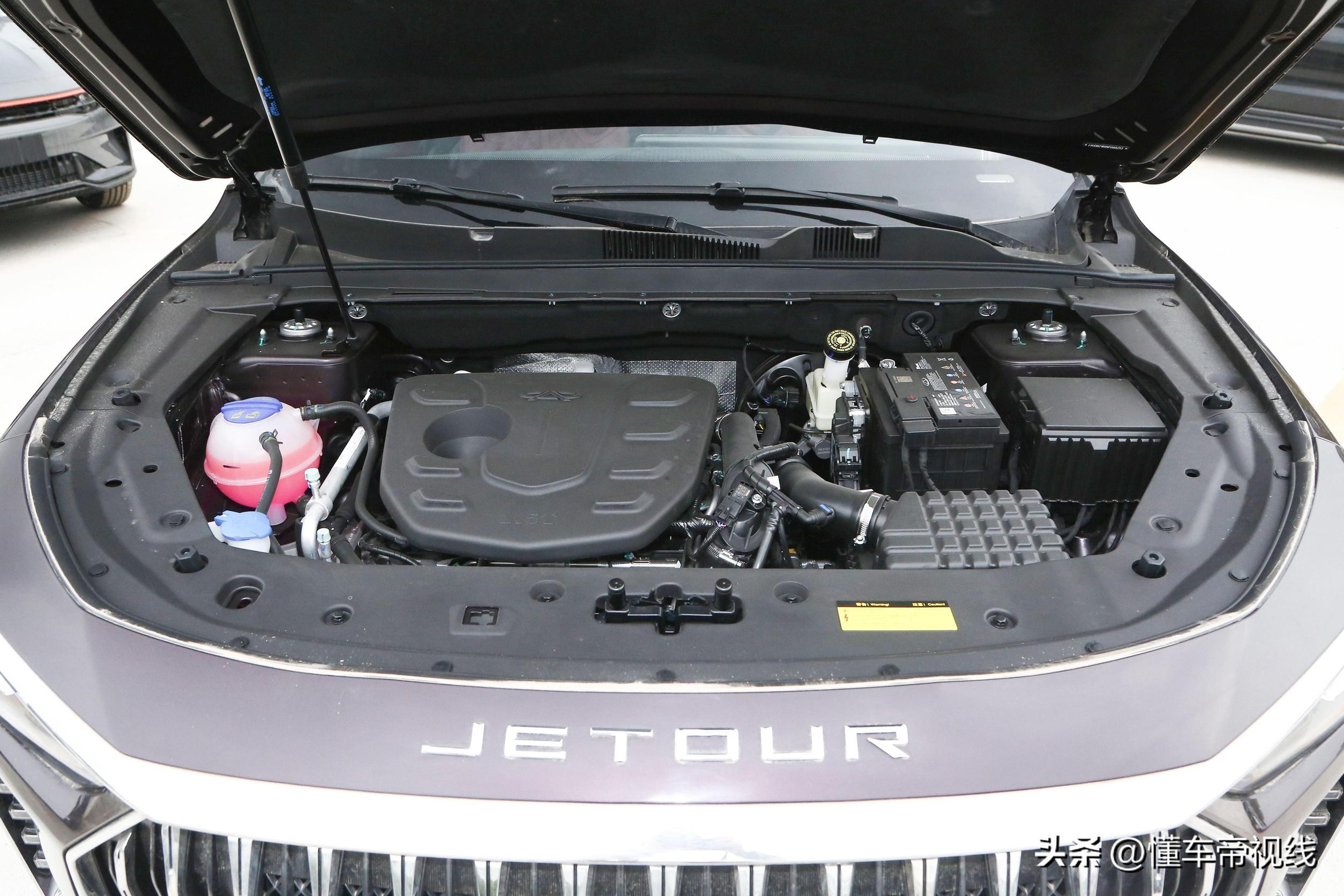 新车｜售15.89万元2022款捷途X70PLUS尊享版上市全系唯一1.5T+CVT