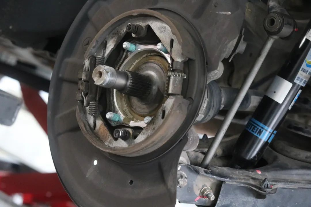 奔驰老款gls300翻新改造,奔驰glk300翻新全过程