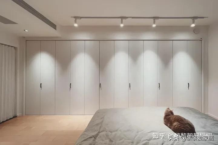 衣柜门翘曲变形怎样校正,衣柜门2.4高会变形吗