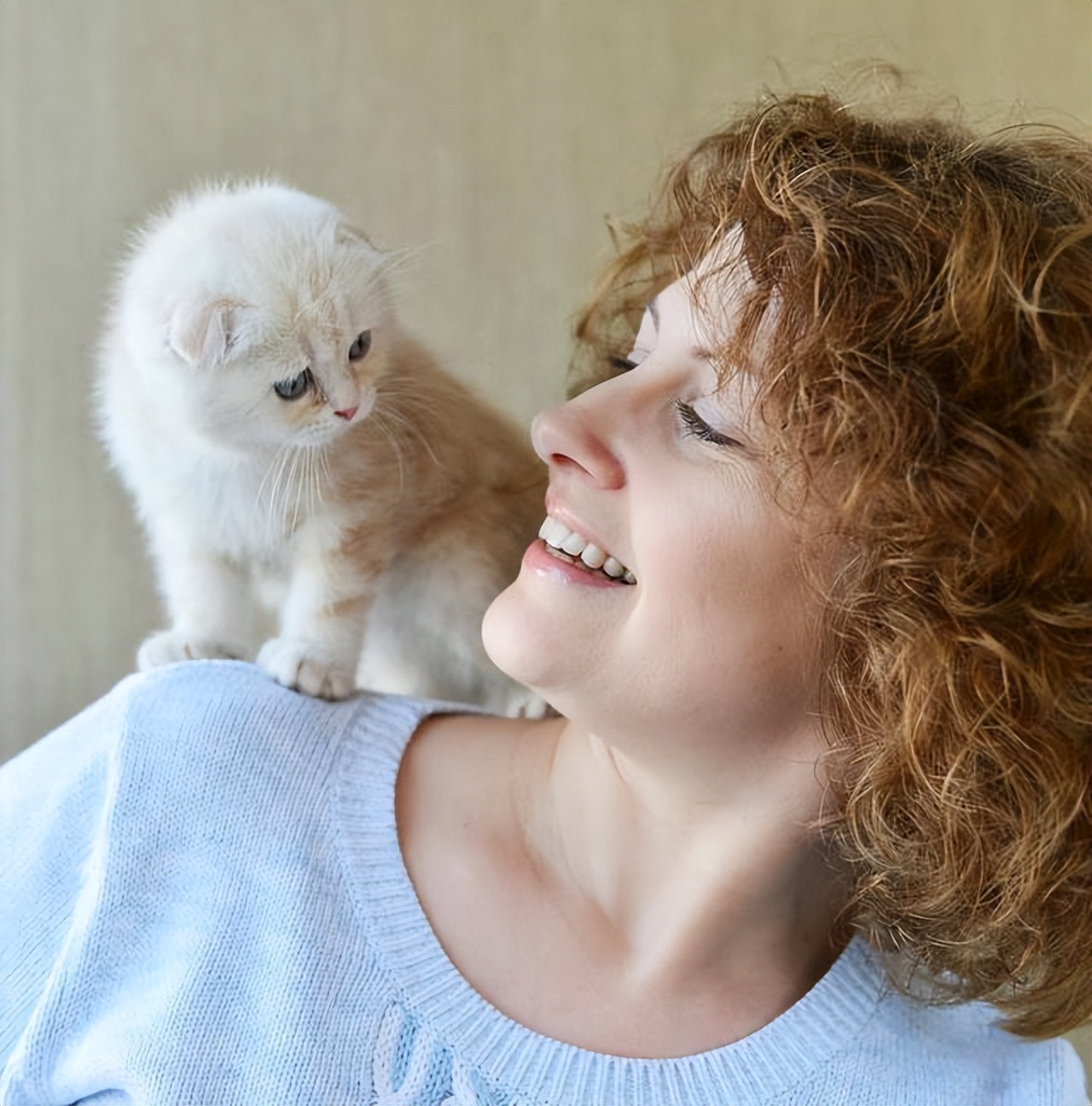 钟南山院士建议孕妇养猫狗原视频,钟南山院士谈养猫预防哮喘