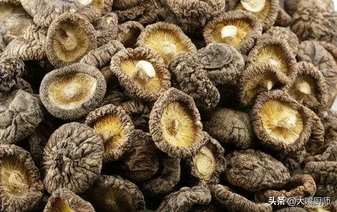 怎样泡干香菇又快又好妙招大全,干香菇泡发的正确方法不用小苏打