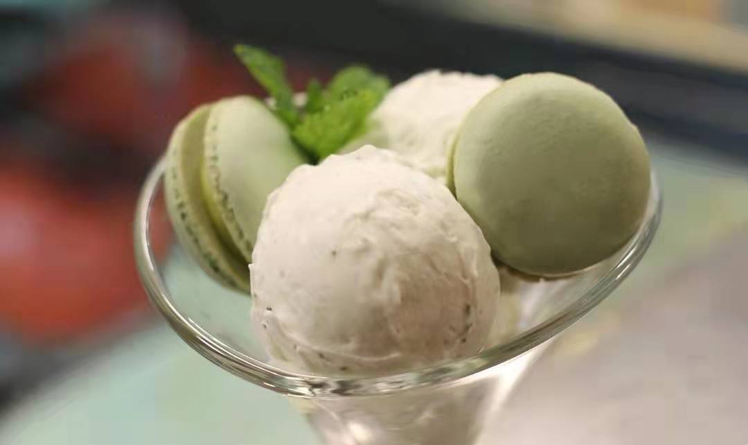 西班牙花样冰淇淋,简单又好吃的葡萄味冰淇淋