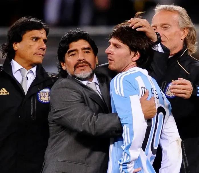 犯规破坏单刀球,犯规毁掉一个球员