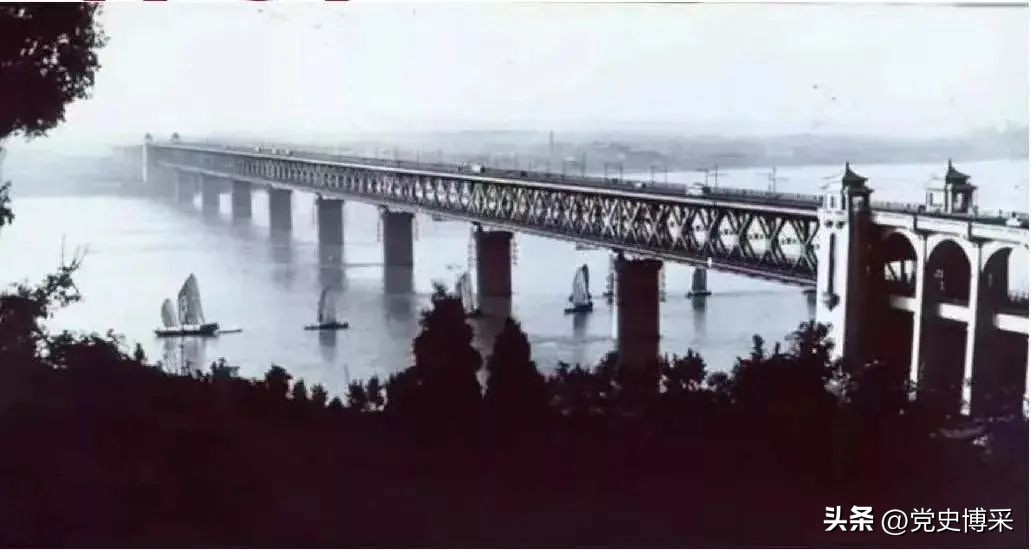 以诗言志：彭德怀不为人熟知的另一面