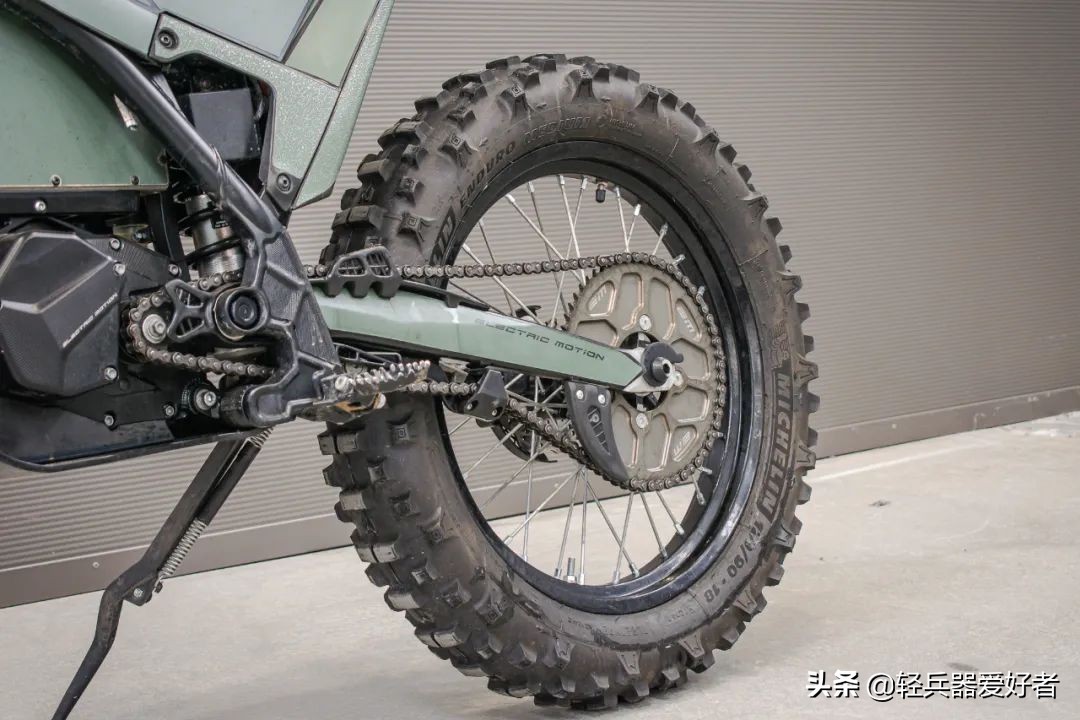 中国新一代空降突击车,德国莱茵金属新型空降突击车