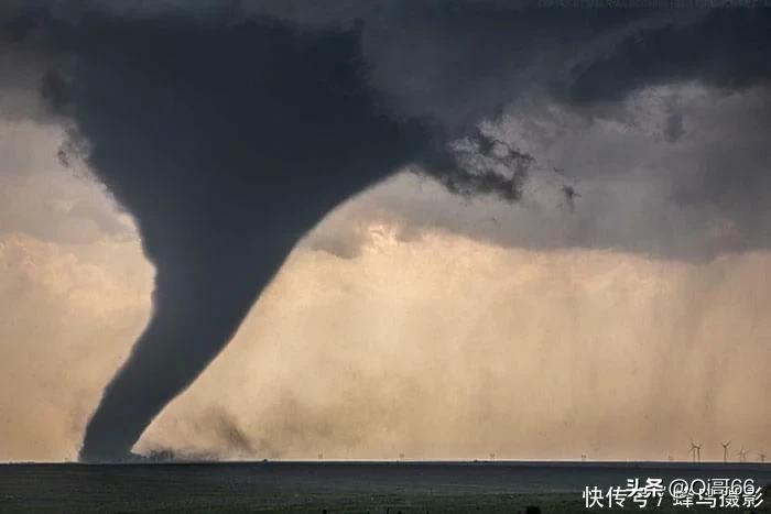 四十四个世界上最巨大的物体 (世界上最奇葩的巨型物体)