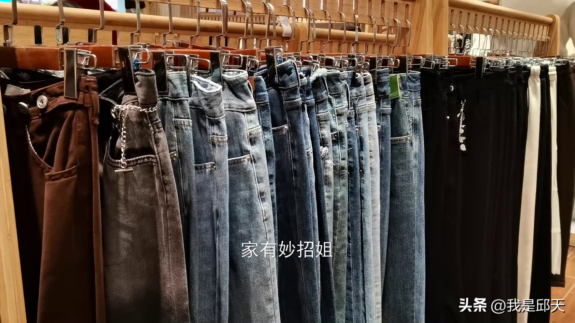 新衣服买回来不着急穿要不要洗,为什么买回来的衣服不好看