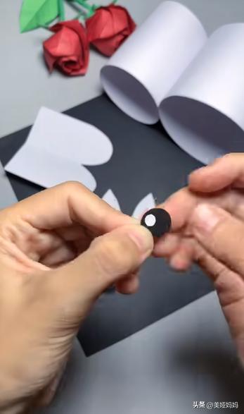 中秋节简单小灯笼制作过程,简单的中秋节小灯笼怎么做