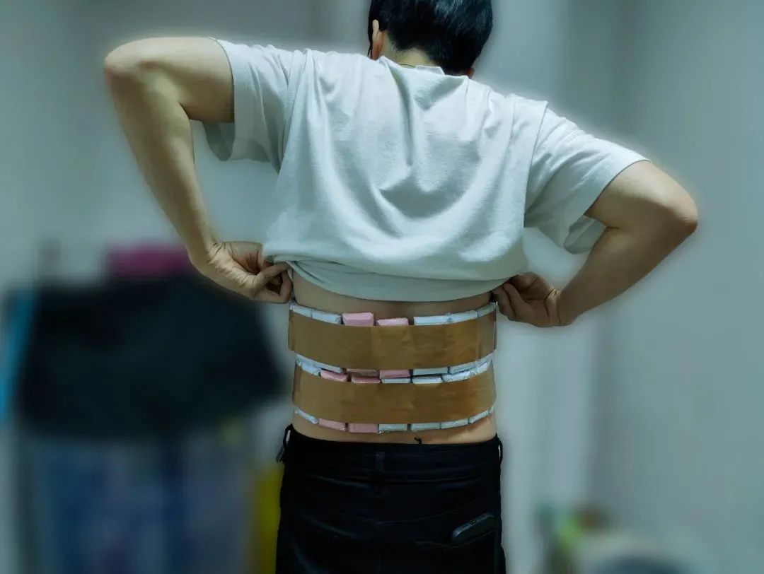 海关查获118个中央处理器cpu,女子身绑200多块cpu进境被海关查获