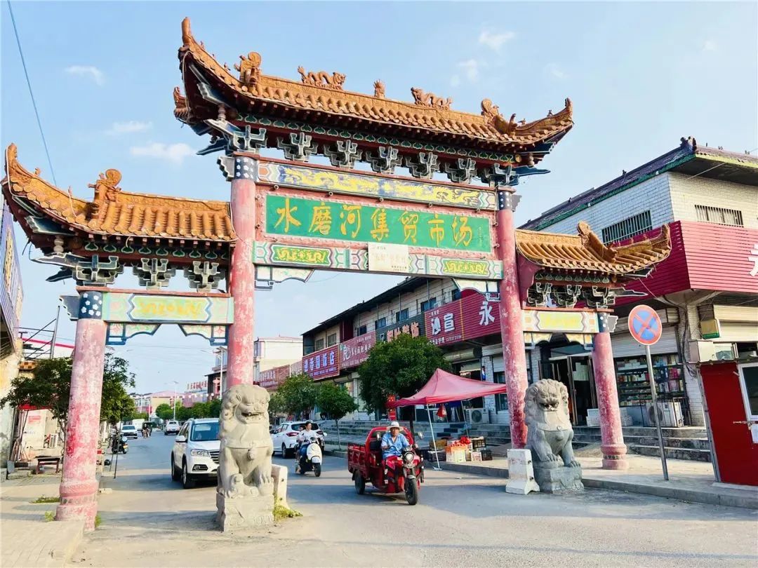 长葛最近小吃摆摊消息,长葛人民路夜市人气爆棚