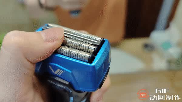 修剃一体、防水耐用的4刀头高性价比之选：IZUMI750剃须刀