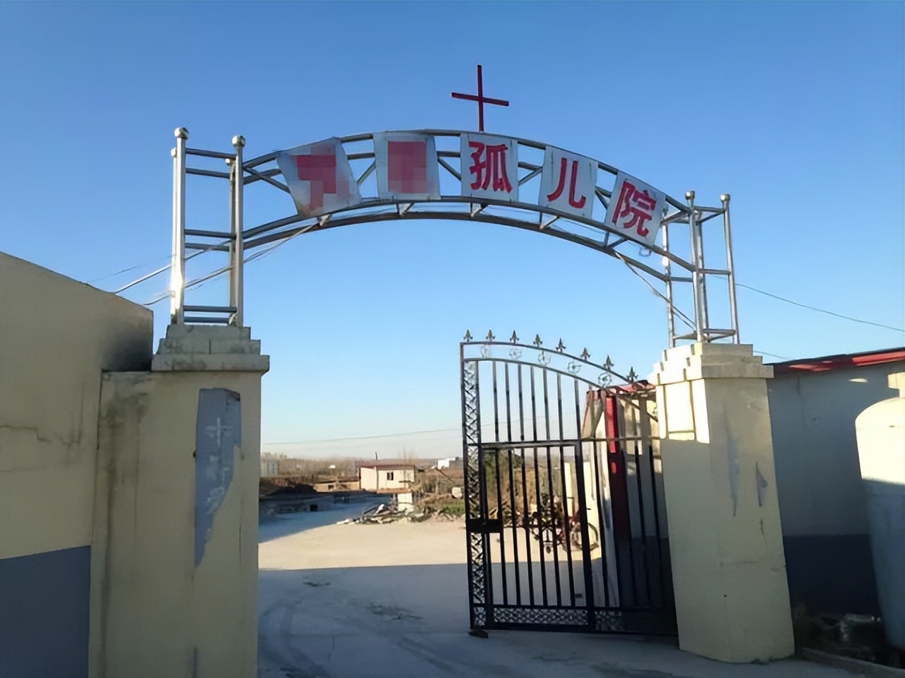 江西一对夫妻身亡留下8个小孩,江西夫妻洗澡时身亡留下8个孩子