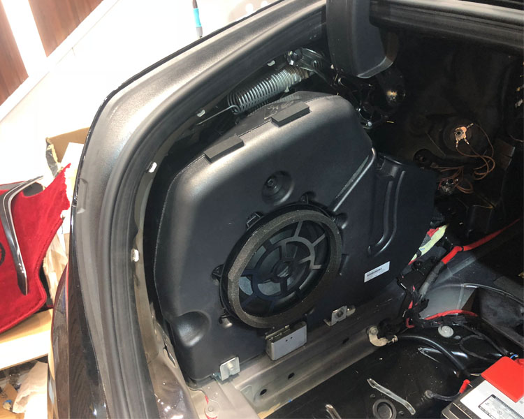 18款奔驰w213内饰改装,老款奔驰w221s350改装